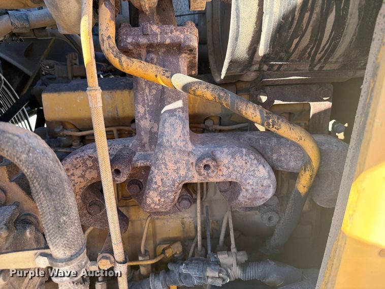 image for item EI7797 2011 John Deere 310SJ backhoe