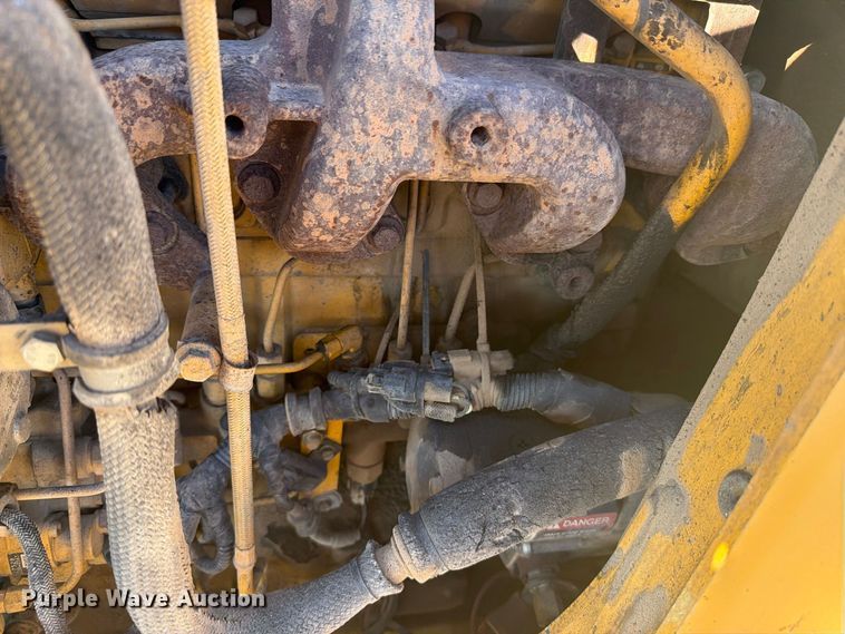 image for item EI7797 2011 John Deere 310SJ backhoe