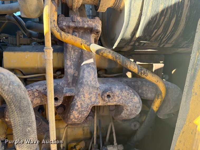 image for item EI7797 2011 John Deere 310SJ backhoe