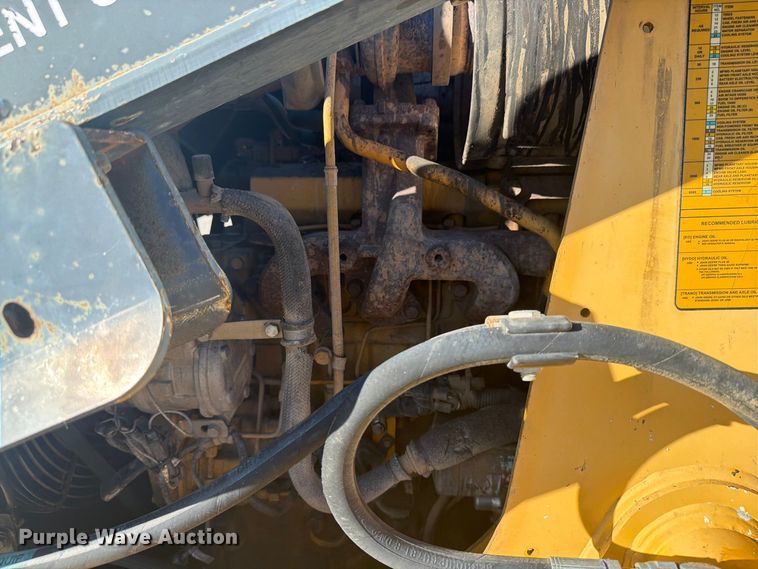 image for item EI7797 2011 John Deere 310SJ backhoe