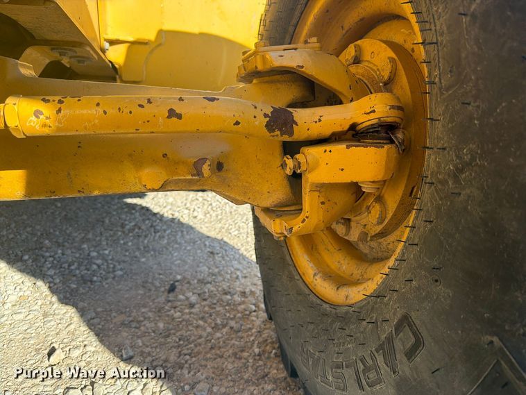 image for item EI7797 2011 John Deere 310SJ backhoe