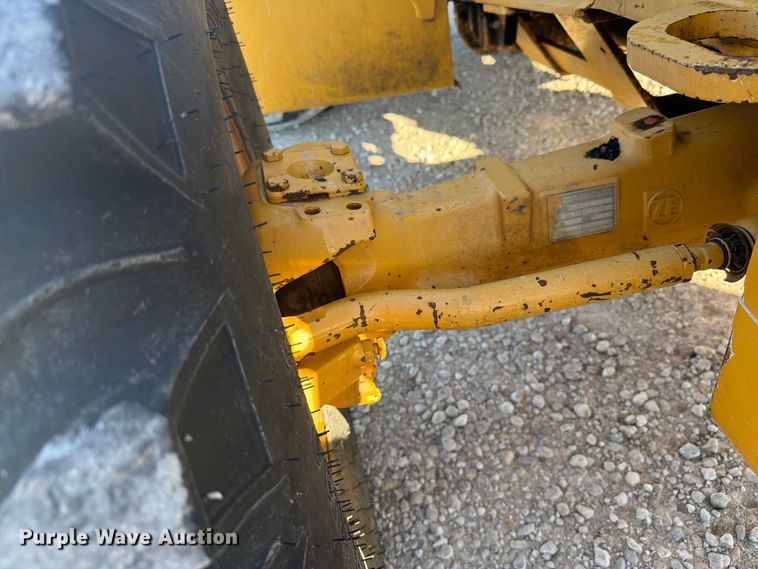 image for item EI7797 2011 John Deere 310SJ backhoe