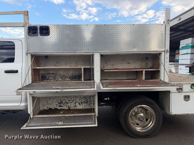 image for item EP3051 2018 RAM 5500 utility / service truck
