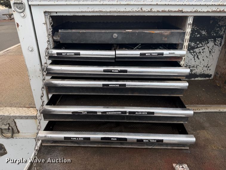 image for item EP3051 2018 RAM 5500 utility / service truck
