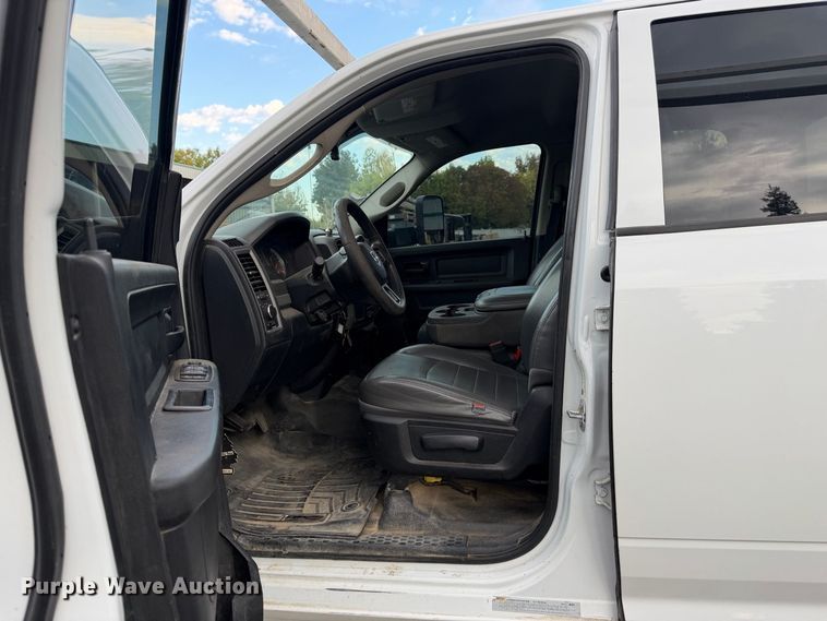 image for item EP3051 2018 RAM 5500 utility / service truck
