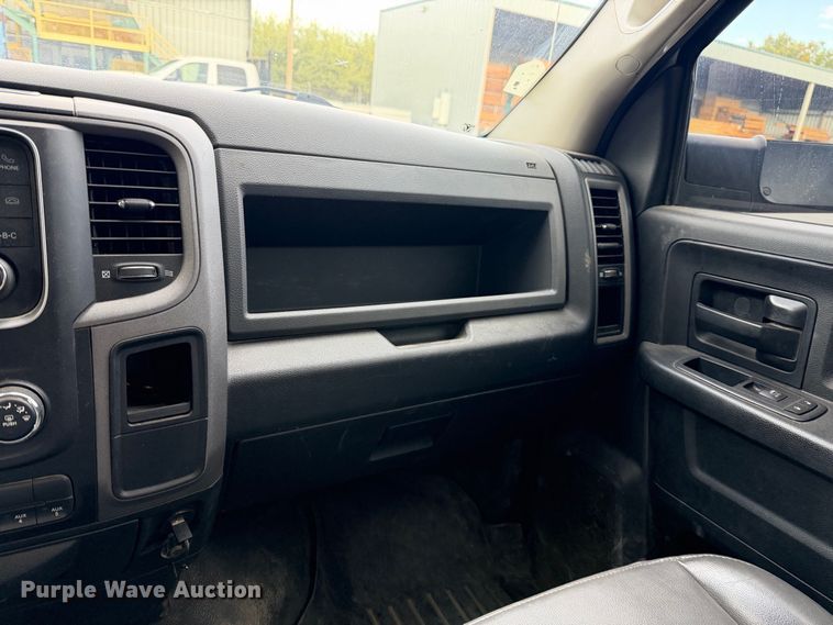 image for item EP3051 2018 RAM 5500 utility / service truck