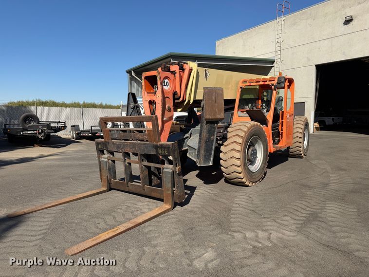 image for item EP3052 2012 JLG G10-55A telehandler