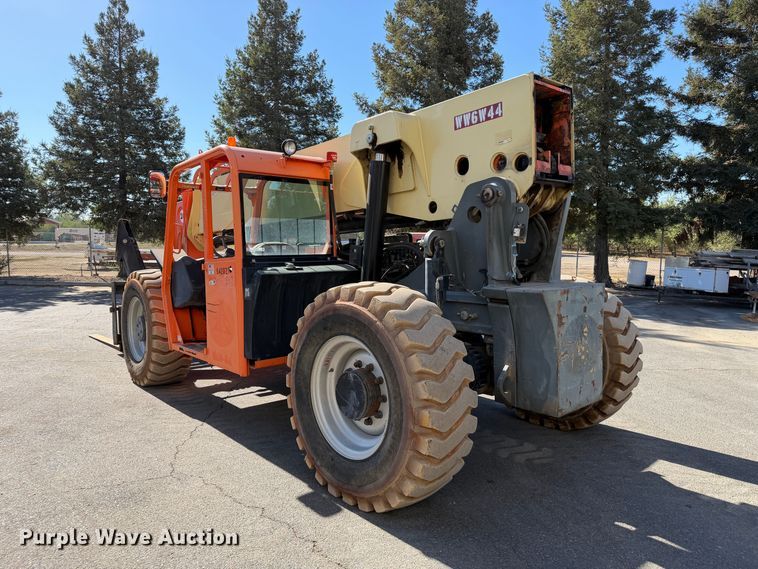 image for item EP3052 2012 JLG G10-55A telehandler