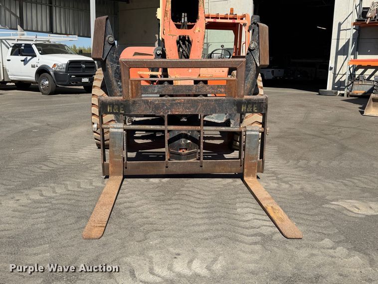 image for item EP3052 2012 JLG G10-55A telehandler