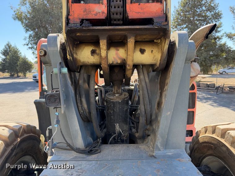 image for item EP3052 2012 JLG G10-55A telehandler