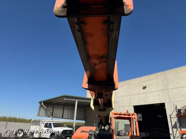 image for item EP3052 2012 JLG G10-55A telehandler
