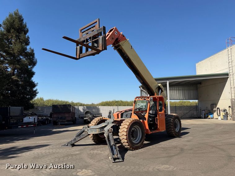 image for item EP3052 2012 JLG G10-55A telehandler