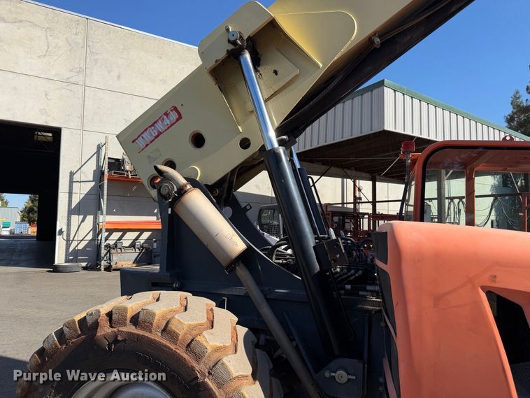 image for item EP3052 2012 JLG G10-55A telehandler