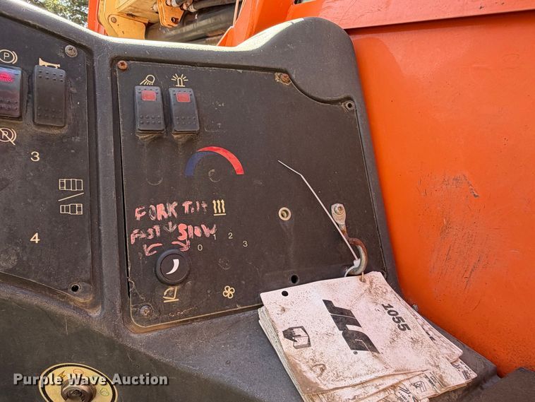 image for item EP3052 2012 JLG G10-55A telehandler