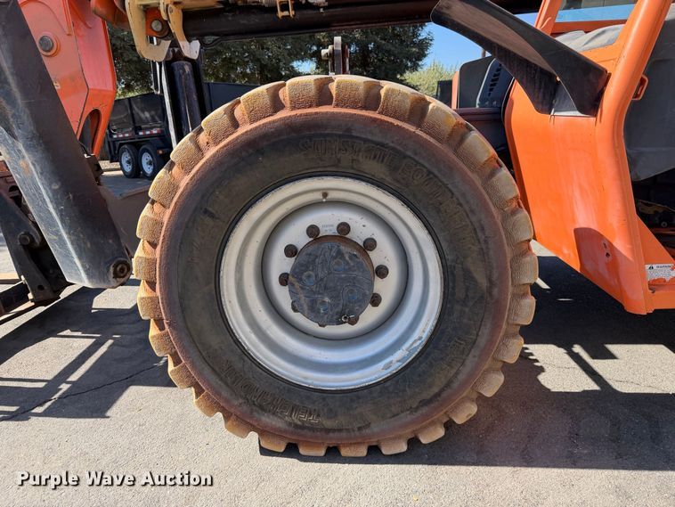 image for item EP3052 2012 JLG G10-55A telehandler