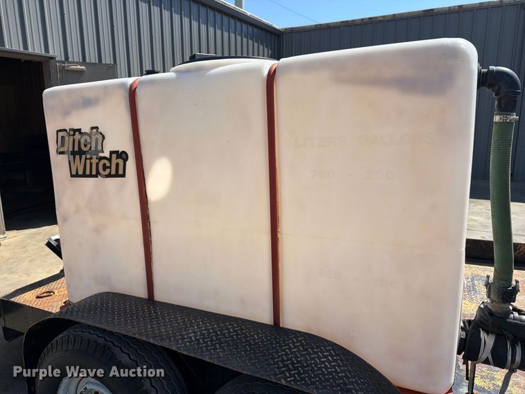 image for item EP7676 2011 Ditch Witch JT922 directional boring unit