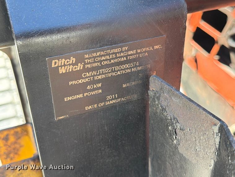 image for item EP7676 2011 Ditch Witch JT922 directional boring unit