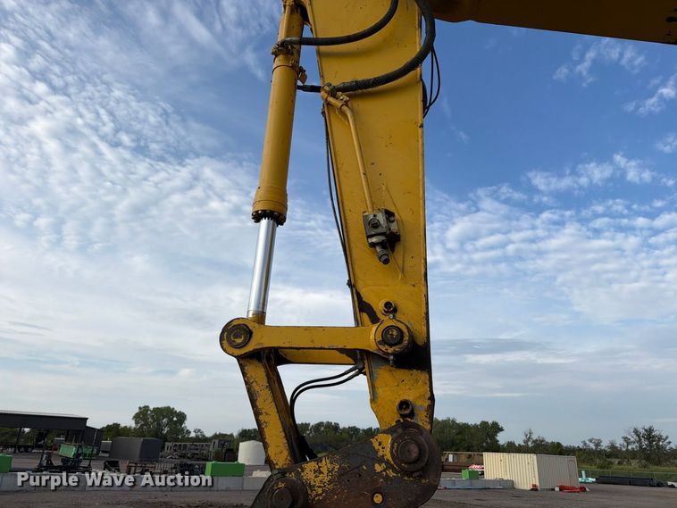 image for item EP7823 2012 Komatsu PC350LC–8 excavator