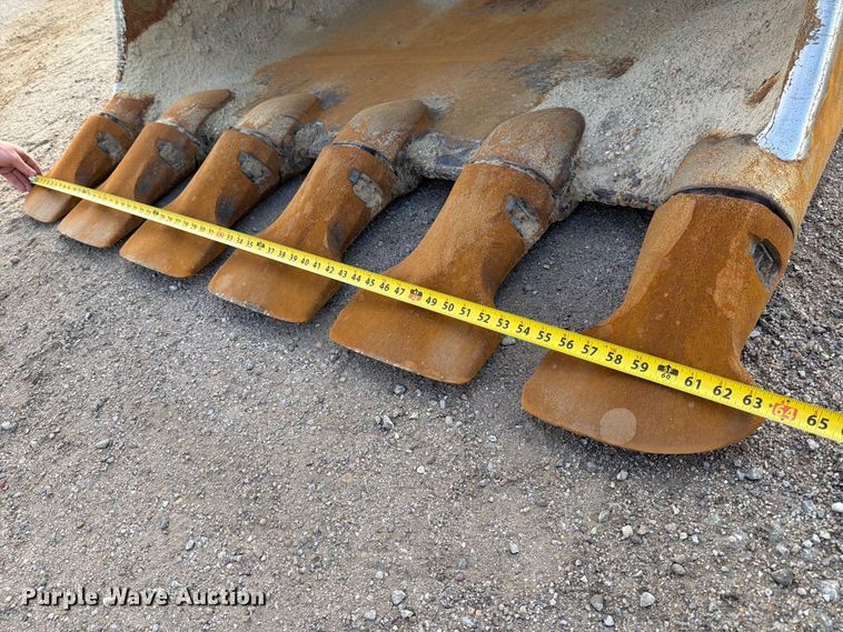 image for item EP7823 2012 Komatsu PC350LC–8 excavator