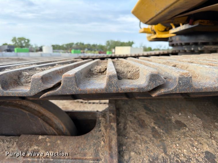 image for item EP7823 2012 Komatsu PC350LC–8 excavator