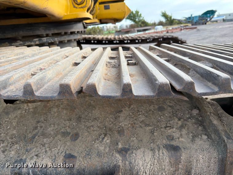 image for item EP7823 2012 Komatsu PC350LC–8 excavator