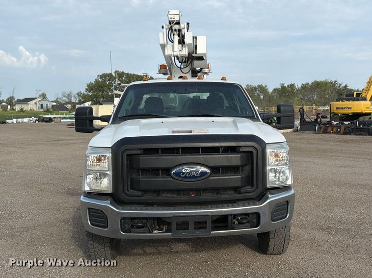 image for item EP7824 2011 Ford F350 Super Duty Ext. Cab bucket truck