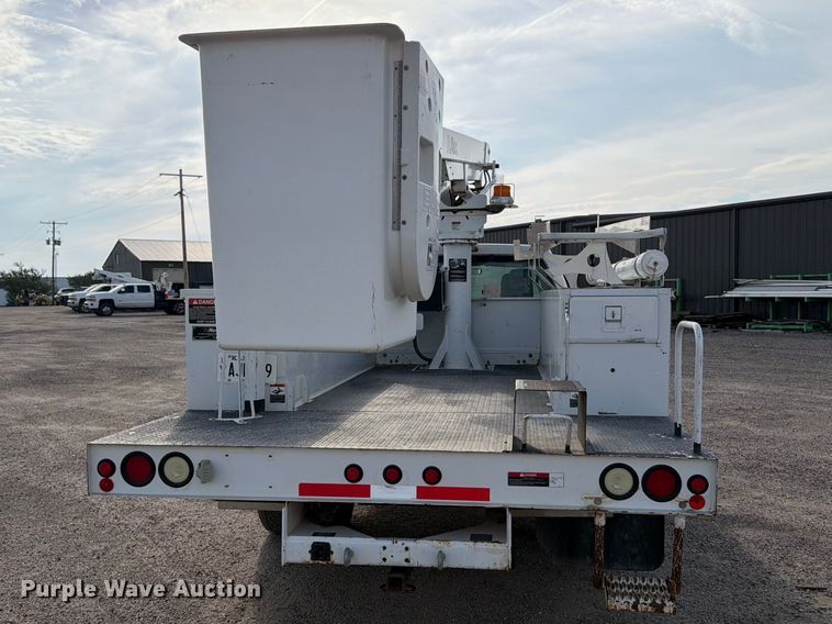 image for item EP7824 2011 Ford F350 Super Duty Ext. Cab bucket truck