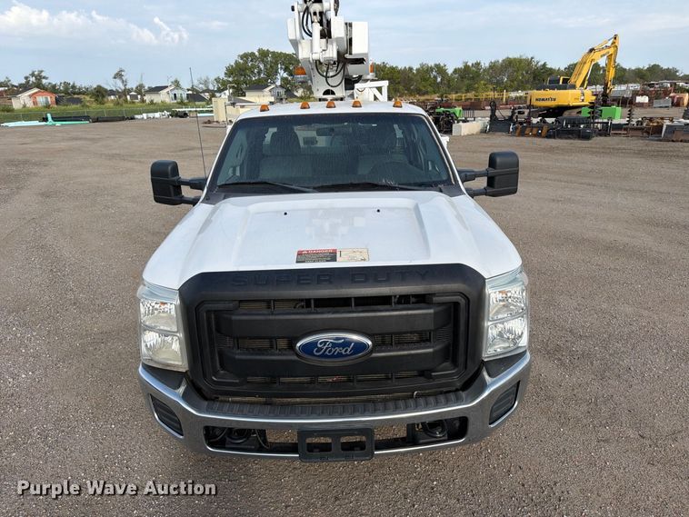 image for item EP7824 2011 Ford F350 Super Duty Ext. Cab bucket truck