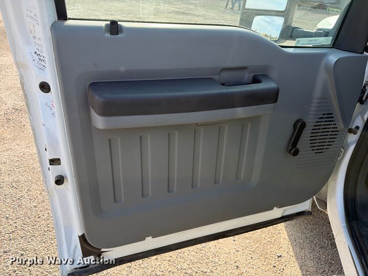 image for item EP7824 2011 Ford F350 Super Duty Ext. Cab bucket truck