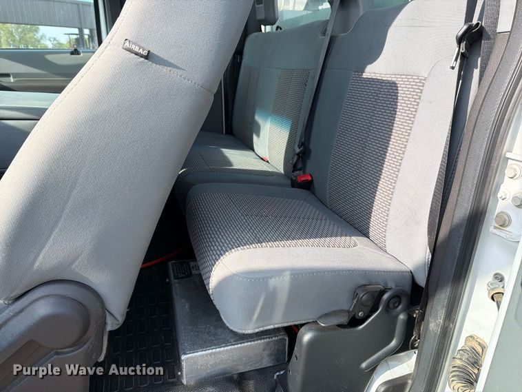 image for item EP7824 2011 Ford F350 Super Duty Ext. Cab bucket truck