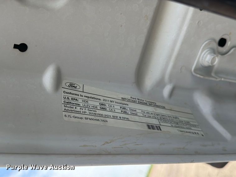 image for item EP7824 2011 Ford F350 Super Duty Ext. Cab bucket truck