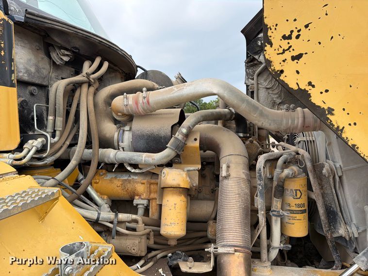 image for item EP7828 2006 Caterpillar 740 water wagon