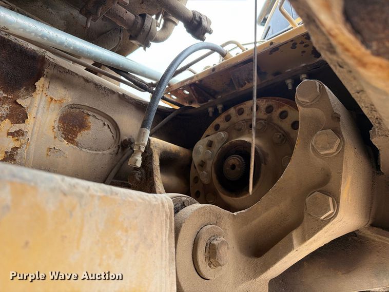 image for item EP7828 2006 Caterpillar 740 water wagon