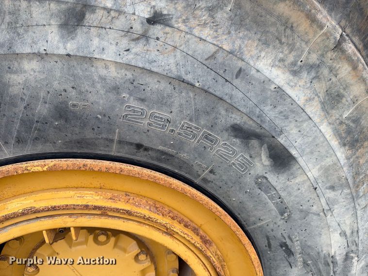 image for item EP7828 2006 Caterpillar 740 water wagon