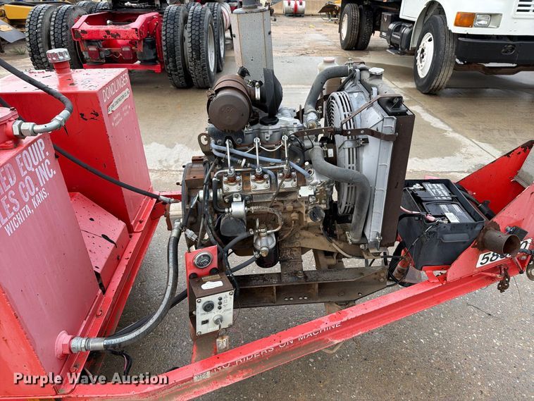 image for item EP7830 2001 Crafco SS125 melter applicator