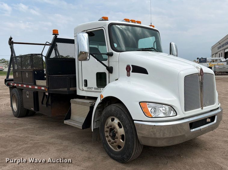 image for item EP7837 2021 Kenworth T270 Reel truck