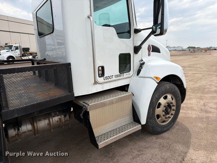image for item EP7837 2021 Kenworth T270 Reel truck