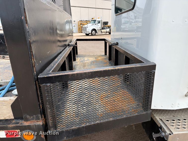 image for item EP7837 2021 Kenworth T270 Reel truck