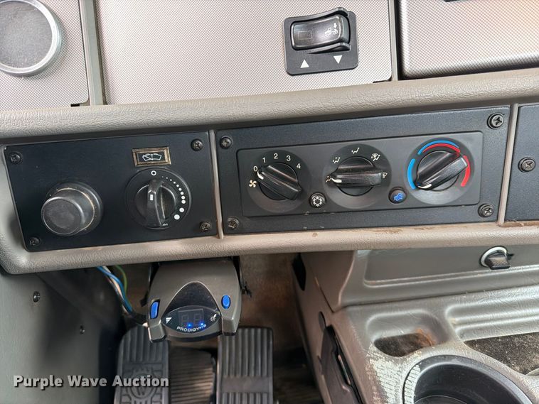 image for item EP7837 2021 Kenworth T270 Reel truck