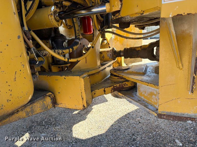 image for item EP7853 2004 Caterpillar 950G Series II wheel loader