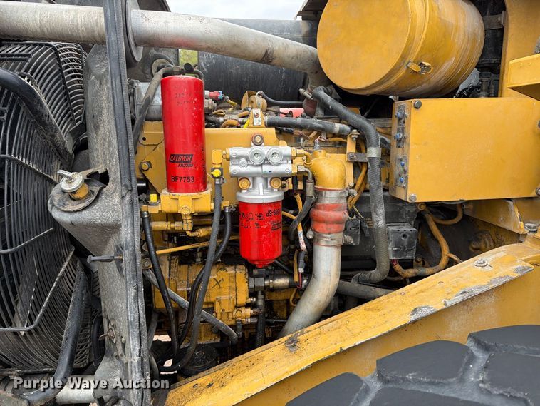 image for item EP7853 2004 Caterpillar 950G Series II wheel loader