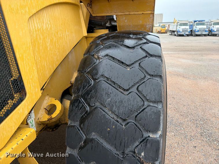 image for item EP7853 2004 Caterpillar 950G Series II wheel loader