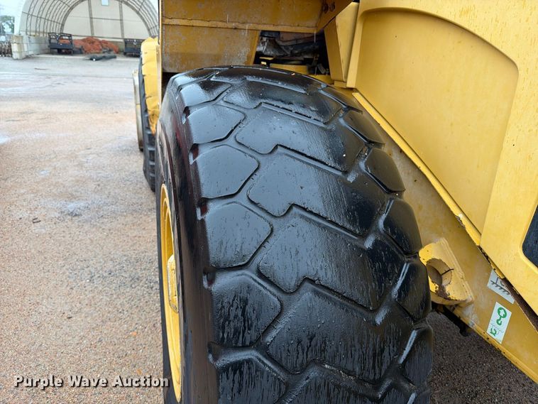 image for item EP7853 2004 Caterpillar 950G Series II wheel loader