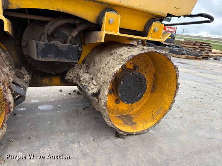 image for item EP7866 2013 Multiquip Rammax 1515-MI trench compactor