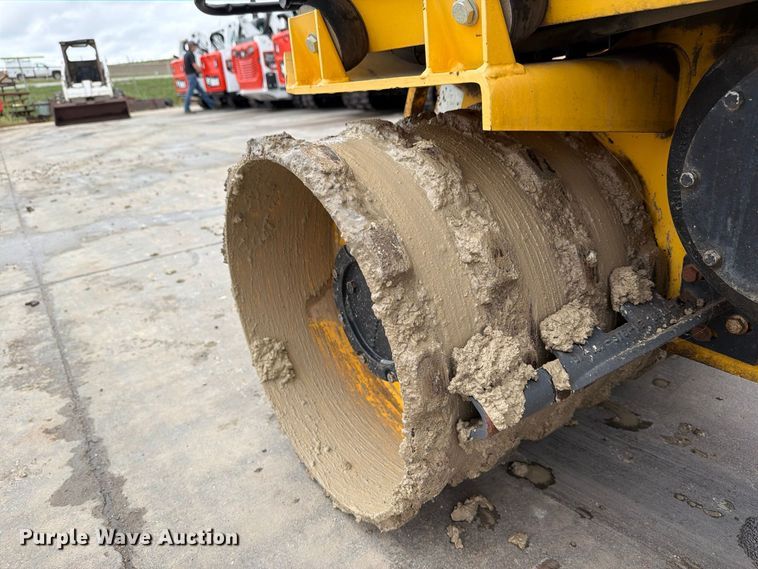 image for item EP7866 2013 Multiquip Rammax 1515-MI trench compactor