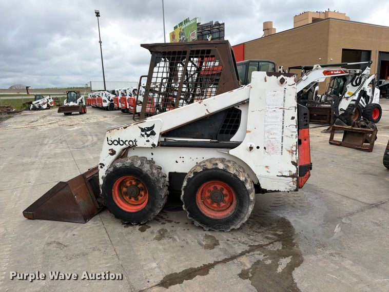 image for item EP7875 1994 Bobcat 853 skid steer loader