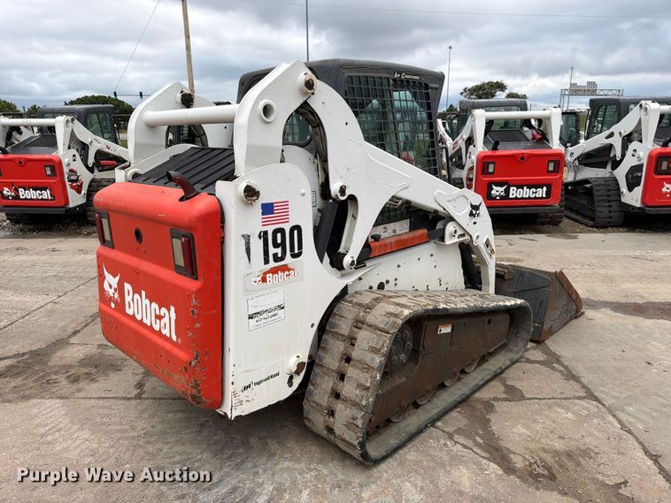 image for item EP7877 2006 Bobcat T190 tracked skid steer loader