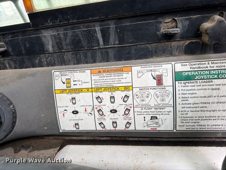 image for item EP7877 2006 Bobcat T190 tracked skid steer loader