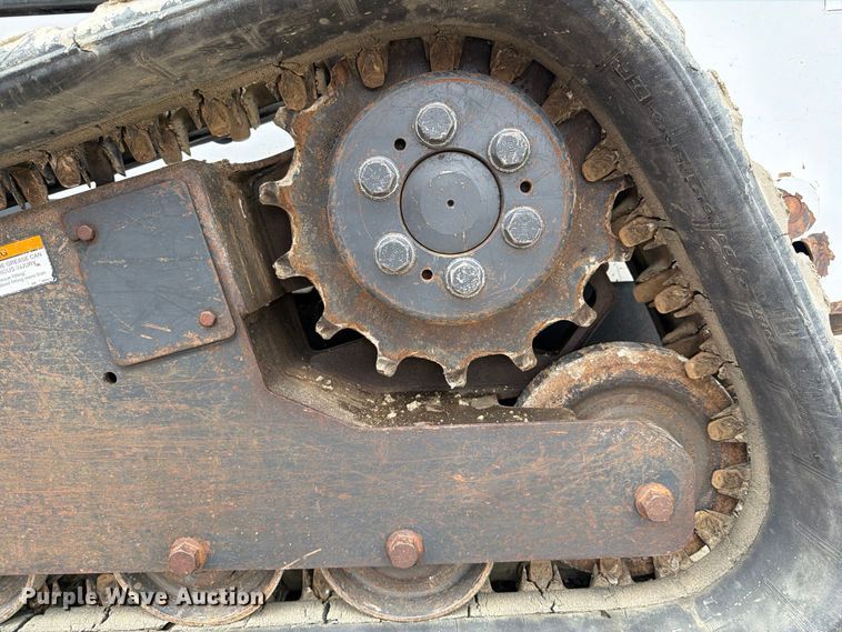 image for item EP7877 2006 Bobcat T190 tracked skid steer loader