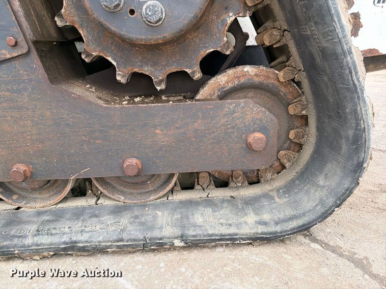 image for item EP7877 2006 Bobcat T190 tracked skid steer loader